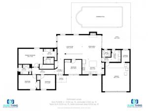 Floor plan ng Large pool home and blocks away from the beach