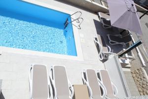 Bazén v ubytování Apartment Villa Lumada with Pool nebo v jeho okolí