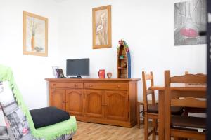 TV a/nebo společenská místnost v ubytování Casa Manoli 3 Chiclana