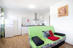 Kuchyň nebo kuchyňský kout v ubytování Casa Manoli 3 Chiclana