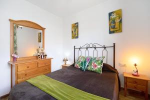 Postel nebo postele na pokoji v ubytování Casa Manoli 3 Chiclana