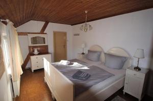 Llit o llits en una habitació de Kastanienhof