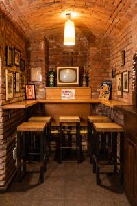Salone o bar di Sir Toby's Hostel