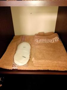 Katil atau katil-katil dalam bilik di Red Stone Guest House