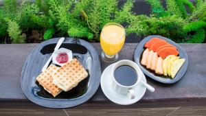 Svečiams siūlomi pusryčių variantai apgyvendinimo įstaigoje Hotel BLH 2