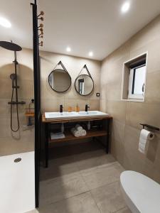 Ванная комната в La maison de la Traverse