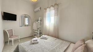 Foto dalla galleria di Bayview Villa with Jaccuzi - Milos a Zefiría Altre 50 foto
