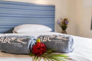 Łóżko lub łóżka w pokoju w obiekcie ABC Lodges Curacao