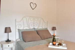 Ένα ή περισσότερα κρεβάτια σε δωμάτιο στο Lefka Apartment