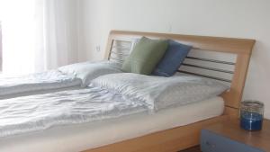 Posteľ alebo postele v izbe v ubytovaní Appartement am Strand