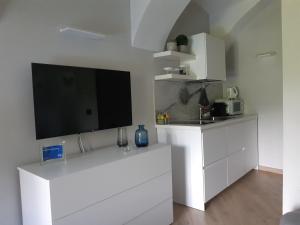 Kuchyňa alebo kuchynka v ubytovaní Sweet Home Canavese