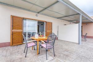 Balkón nebo terasa v ubytování Apartments Poljak