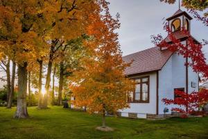 Gallery image of Fun & trendy condo close to downtown and the beach in Traverse City