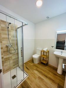Kúpeľňa v ubytovaní HOSTEL COSTA-LUZ Béjar 28-30