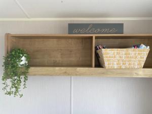 新罗姆尼Cosy holiday home at Romney Sands的相册照片