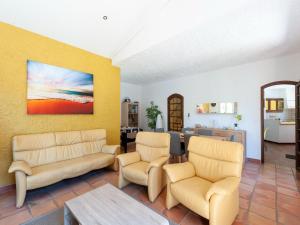 Posedenie v ubytovaní Villa in Vidauban near Vineyards & Beaches