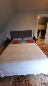 Photo de la galerie de l'établissement Guest suite in historical district, à Gloucester 7 autres photos