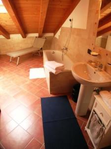 Ванная комната в Corte Nuova