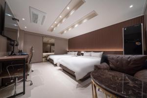 忠州市From H About Hotel Chungju的相册照片