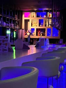 Lounge nebo bar v ubytování Hues Boutique Hotel