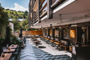 Restauracja lub miejsce do jedzenia w obiekcie 24 by AvenidA - Mountain Hotel