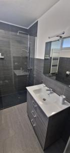 Fotografie z fotogalerie ubytování Lake House - Milano 3 v destinaci Basiglio