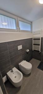 Fotografie z fotogalerie ubytování Lake House - Milano 3 v destinaci Basiglio