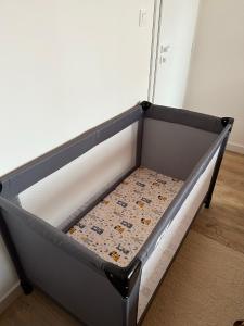 A bed or beds in a room at Apartmánik pri Zubačke
