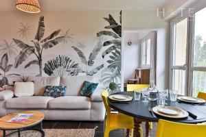Χώρος καθιστικού στο Bel appartement à proximité de toutes les commodités