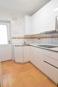 Kuchyňa alebo kuchynka v ubytovaní Letmalaga Casa Basilisa