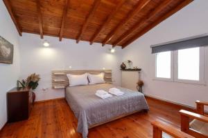 Imagem da galeria de Docker 2 Beachfront Villa Vourvourou by Halkidiki Villas em Vourvourou mais 19 fotografias