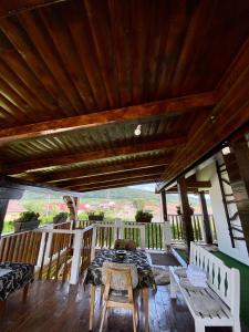 Balkón nebo terasa v ubytování Casa Vasu