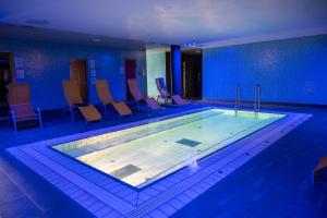 Bazén v ubytování Aqua Hotel nebo v jeho okolí