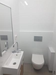 Bathroom sa Jaffa 17 - urban loft