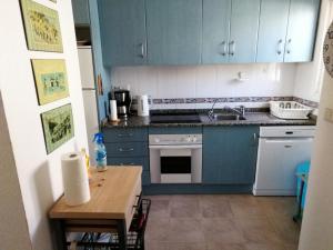 Dapur atau dapur kecil di Golf Club La Marquesa stunning view ,, Home Aqma ,,