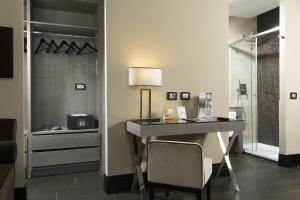 Kuchyň nebo kuchyňský kout v ubytování Rome Life Hotel