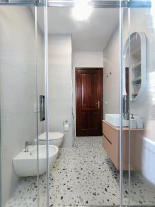 Ένα μπάνιο στο Artist Alguerhouse +20 φωτογραφίες