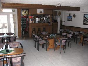 Lounge nebo bar v ubytování Penzión Normandia