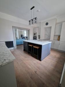 Η κουζίνα ή μικρή κουζίνα στο Victorian Beach Villa, Hunstanton Norfolk