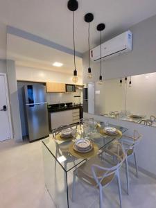 Kuchyň nebo kuchyňský kout v ubytování Edifício Promenade II Apt 306-Mandi Hospitalidade