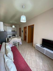 Ayden 2 - Image 5