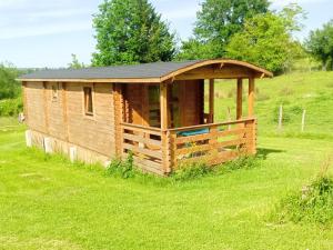 Gallery image of Roulotte toute équipée in Orthez