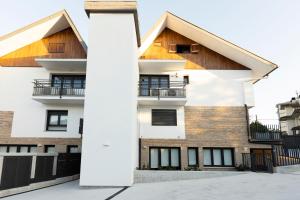 The building in which Az apartmant is located