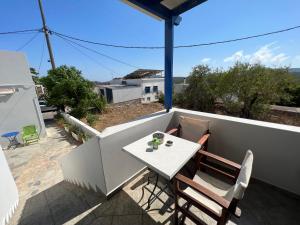 Balkón alebo terasa v ubytovaní Athina Rooms