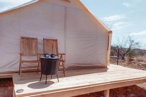 Fotografie z fotogalerie ubytování Silver Spur Homestead Luxury Glamping - The Cowboy v destinaci Tombstone