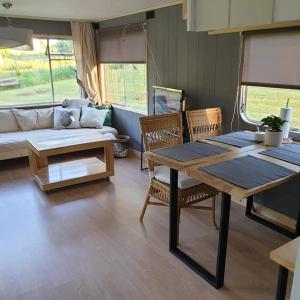 Fotografie z fotogalerie ubytování Łosiówka Domek nad Sapiną v destinaci Pozezdrze + 11 fotografií