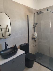 A bathroom at Villa Harena