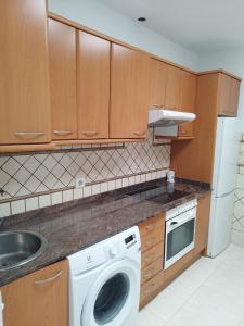 A kitchen or kitchenette at Villa Harena