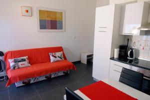 Kuchyň nebo kuchyňský kout v ubytování Apartments 1234