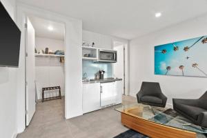 Kuchyň nebo kuchyňský kout v ubytování Soulshine Studio in the Heart of Old Town Scottsdale + 6 fotografií